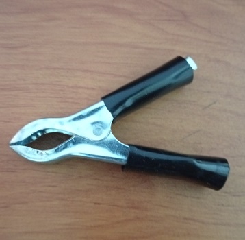 0031-00100-23 ΚΡΟΚΟΔΕΙΛΑΚΙ 30Α-ΜΑΥΡΟ